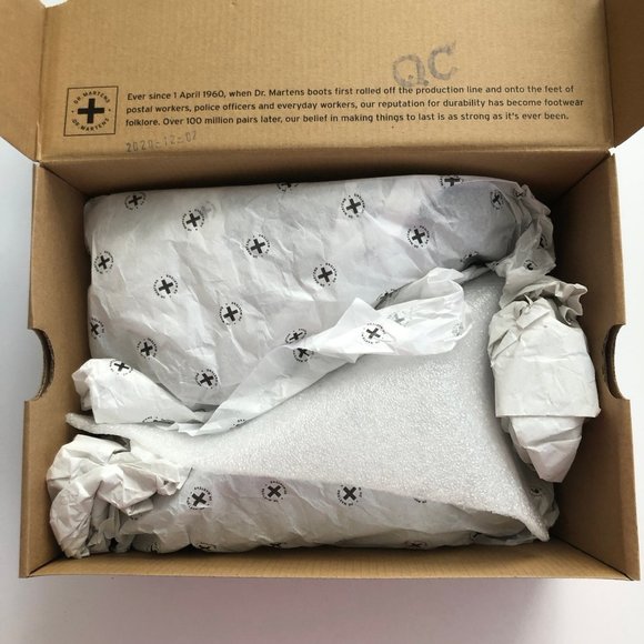 NWT Dr. Doc Martens silver Clarissa strappy chunky platform sandals - Picture 5 of 10